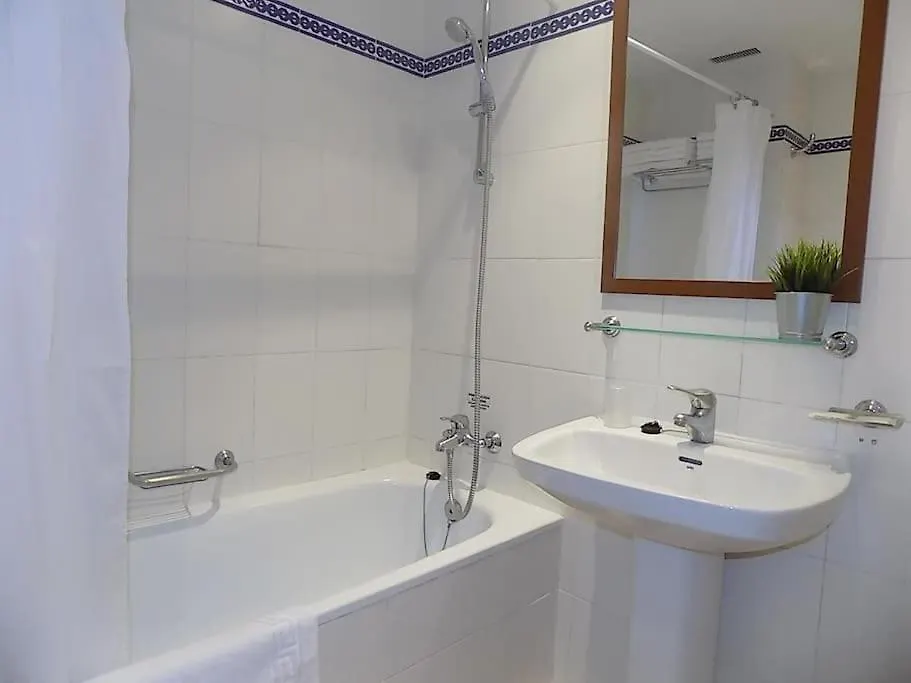 Sea Views, Club Caronte, Riviera Apartment Sitio de Calahonda
